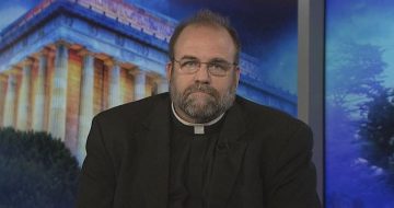 Msgr. Charles Pope: U.S. Bishops Must Clear Up This Communion Confusion