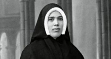 Fatima Seer Lucia Believed USA Would Become Communist Without Marian Consecration of Russia