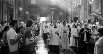 National Geographic Discovers the Beauty of the Traditional Latin Mass