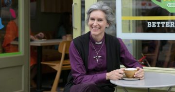 Anglican Female Bishop Praises Francis For Inviting Her To Address Women's Ordinations