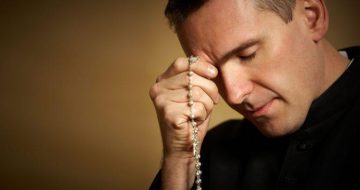 Surge of Young, Conservative Priests Could Make Aging Liberal Clergy ‘Extinct’