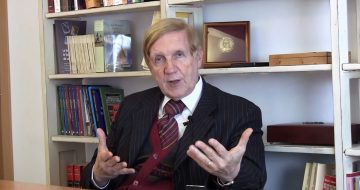 Renowned Catholic Theologian Calls For Investigation of Francis’ ‘Heresies’ Ahead of Conclave