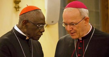 Bishop Schneider Calls for ‘Worldwide Crusade of Prayers’ for Upcoming Conclave